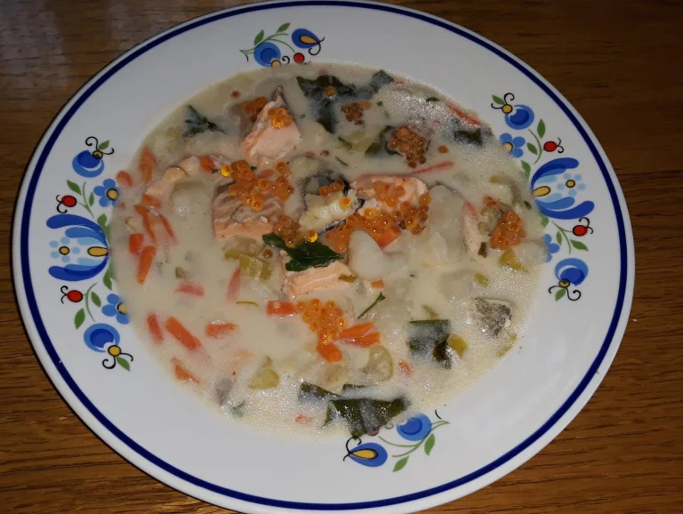 zupa bursztynowa z rybą